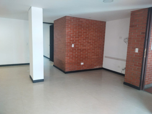 Apartamento Para Arriendo Laureles Conquistadores Ac-62421