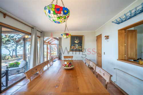 Casa En Venta De 5 Dorm. En Zapallar