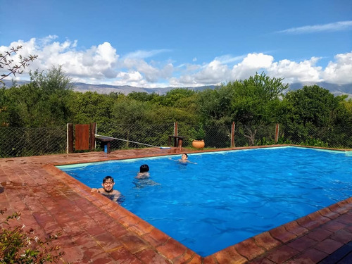 Dos Cabañas En Nono
