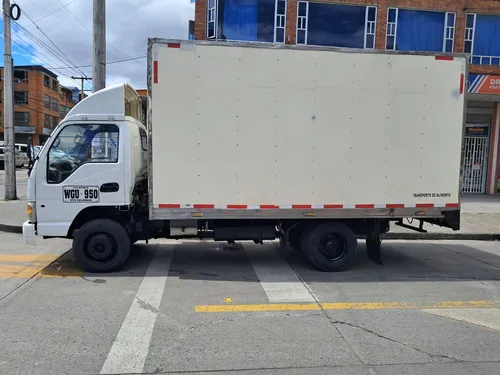 Furgón 5 Toneladas, Freno Aire, Diesel , Recibo Vehículo