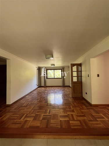 Casa En Venta De 3 Dorm. En Requínoa