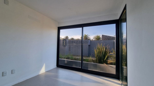 Imagen 20 de 30 de Apartamento - Grand Bay Residences 102s