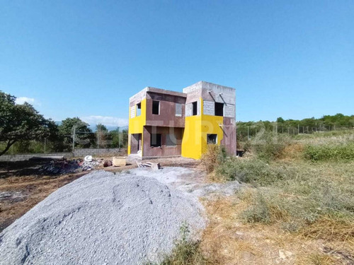 Quinta En Venta En Ejido La Esperanza En Cadereyta Jimenez