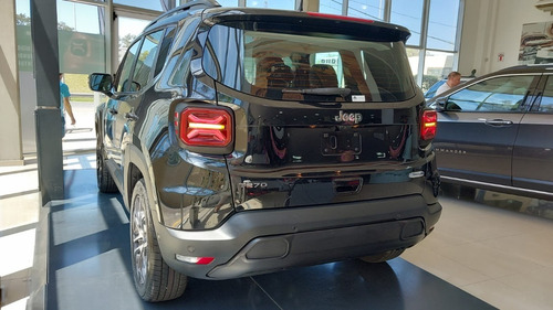 Imagen 17 de 25 de Jeep Renegade 2022