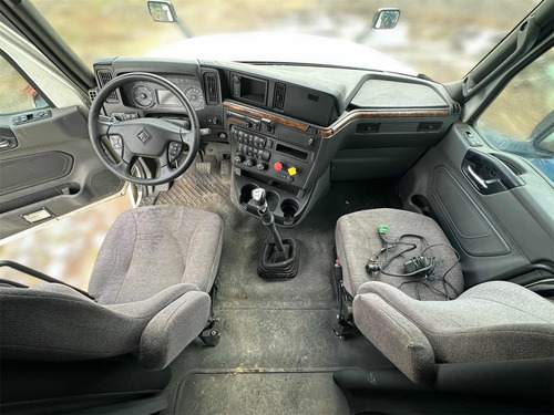 Tractocamion Prostar Lt 2018 ¡financiamiento A Un Año!