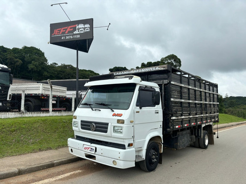 Caminhão Volkswagen 8.140 Boiadeiro 2000