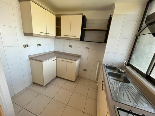 Vende Departamento Amplio