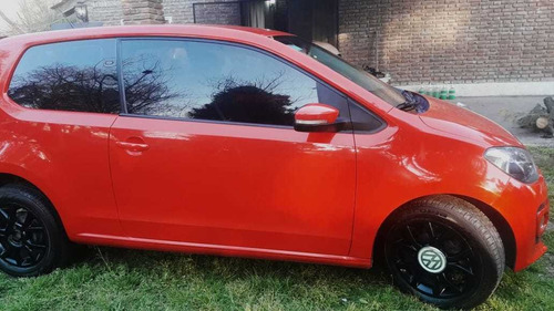 Volkswagen Up! 2016 1.0 High Up! 75cv 3 P