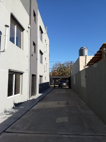 Imagen 2 de 12 de Departamento En Venta En Merlo Norte