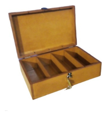 Caja Barnizada Fibrofácil 9mm,30 X 20 X 9 Cm, Con Candado