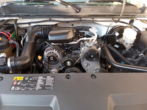 Imagen 12 de 13 de Chevrolet Silverado 2013 4.3 1500 Cab Reg V6/ Man At