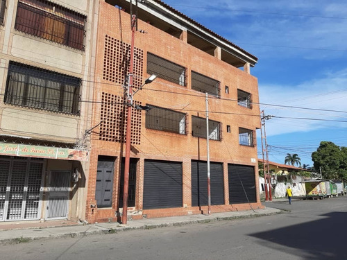 Edificio En Venta En Obra Gris Higuerote