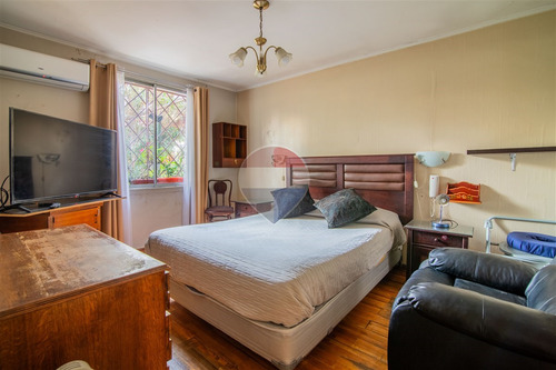 Tu Hogar Ideal En Macul: Espacio Y Comodidad, Metro Quilin