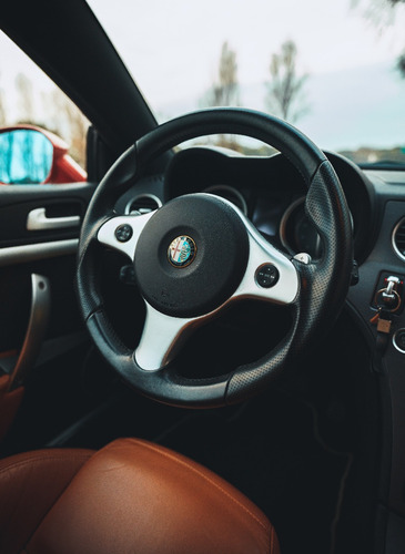 Imagen 10 de 15 de Alfa Romeo Brera 2.2 Jts Selespeed
