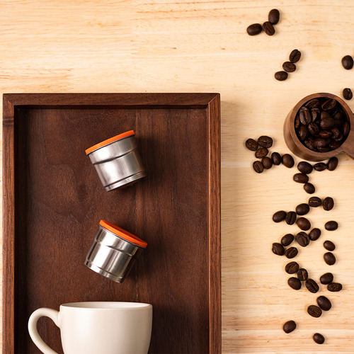 Taza De Café Illy De Acero Inoxidable Con Máquina De Cápsula