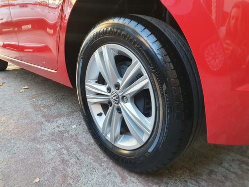 Imagen 14 de 21 de Volkswagen Polo Confortline 1.6 2018