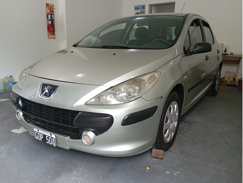 Peugeot 307 1.6 Sedan Xs 110cv