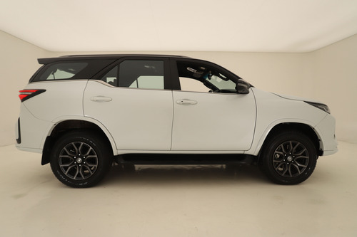 Toyota SW4 2.8 Tdi Gr-s 4x4 7as 6at