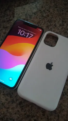 iPhone 11, Dual Sim, 64gb, 4gb Ram Cor Branco - Excelente (Recondicionado)