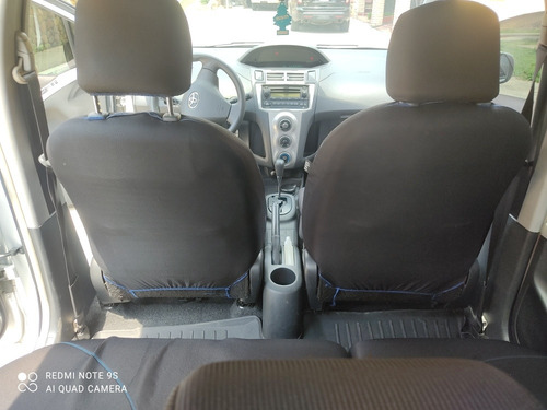 Imagen 7 de 10 de Toyota Yaris 7500$