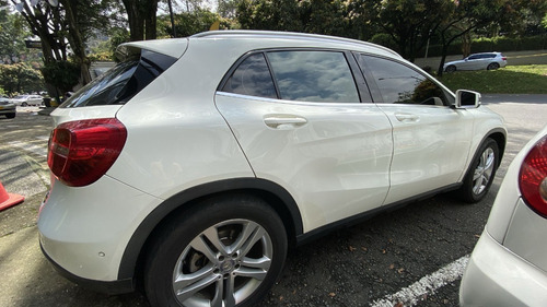 Imagen 8 de 20 de Mercedes Benz Gla 200 2016