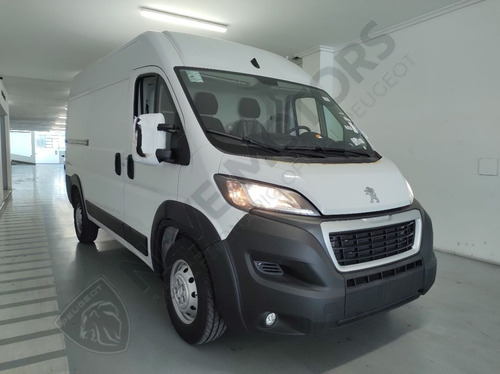 Imagen 17 de 25 de Peugeot Boxer Premium 2.2 Hdi 435mh 130 0km 2023