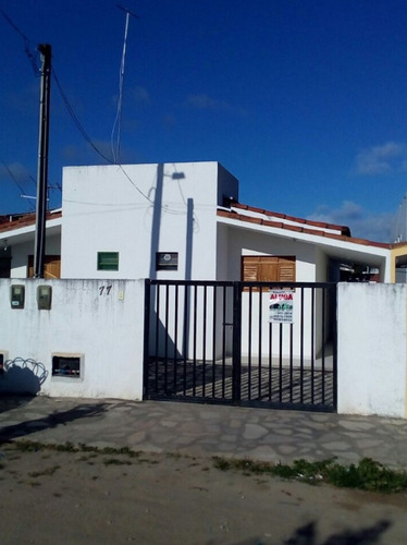 Imagem 2 de 4 de Casa Para Venda - 003521