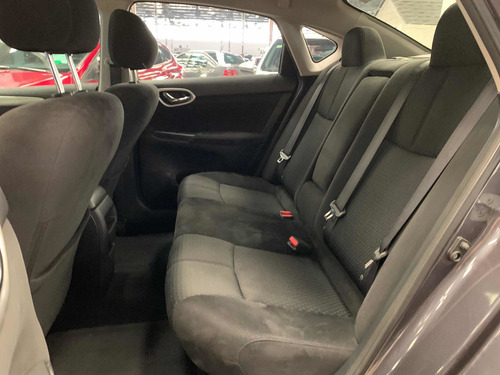 Imagen 6 de 13 de Nissan Sentra 1.8 Sr Navi Aut Ac 2016