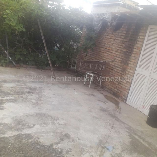 Imagen 7 de 16 de Local Comercial En Venta Parroquia Santa Rosalia Mls #21-27746 Ingrid Guzman