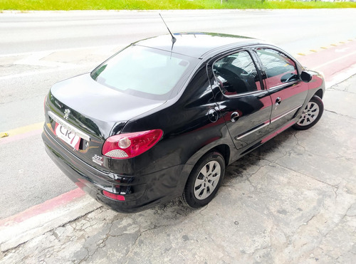 Imagem 4 de 13 de 207 Active 1.4 Flex 8v 5p