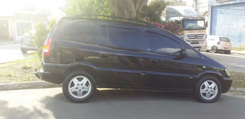 Imagem 3 de 4 de Chevrolet Zafira 2001 2.0 5p