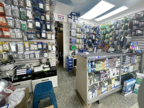 Jean Pavon Tiene Excelente Local En Alquiler En El Este De Barquisimeto Lara 1 4 7 2 0