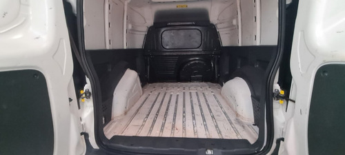 Fiat Fiorino 1.4 Hard Working Flex 4p 5 marchas