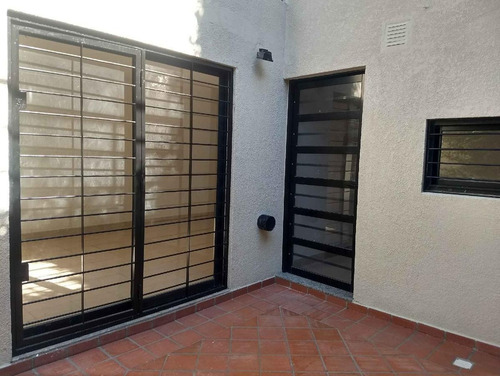 Imagen 4 de 15 de Venta Casa/depto. 2 Dormitorios De Pasillo Excelente Estado, Iriondo 1100 - Gazze