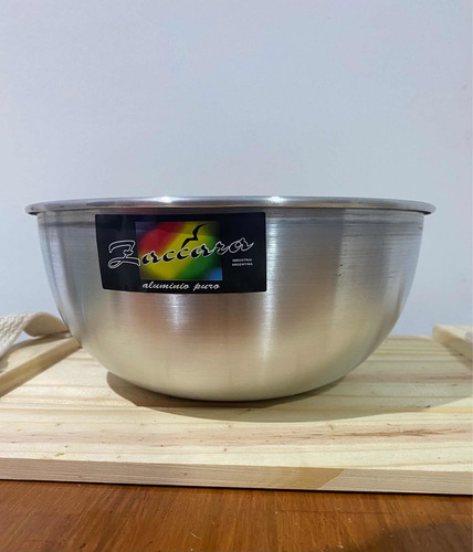 Imagen 3 de 3 de Bowls Aluminio 22 Cm