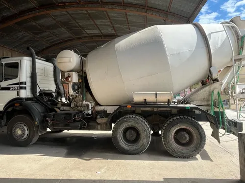 Motohormigonero Mercedes Benz 2631 6x4