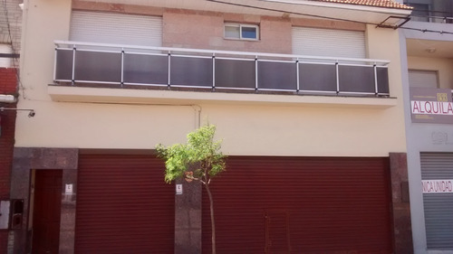 Vivienda En Planta Alta Con Local En Planta Baja