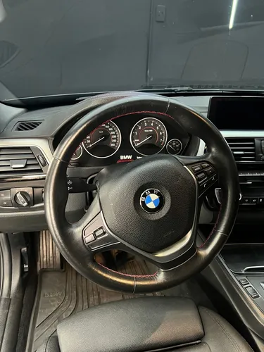 Bmw 318i 1.5 Sport Line Sedan 2018