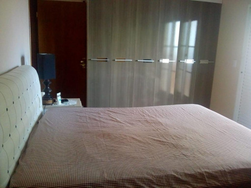 Imagem 28 de 30 de Sobrado Espetacular No Residencial Devilly Com Um Otimo Preço - So0273