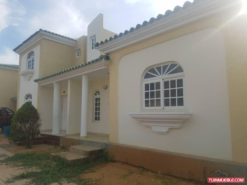 Imagen 8 de 12 de Casa Estilo Townhouse En Venta Villa Oasis I Maracaibo