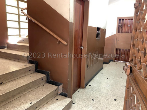 Lindo Edificio Comercial En Venta En Centro Barquisimeto Jr