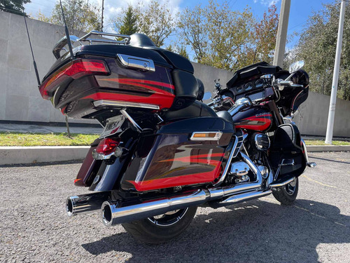 Imagen 4 de 15 de Harley Davidson Ultra Classic Cvo