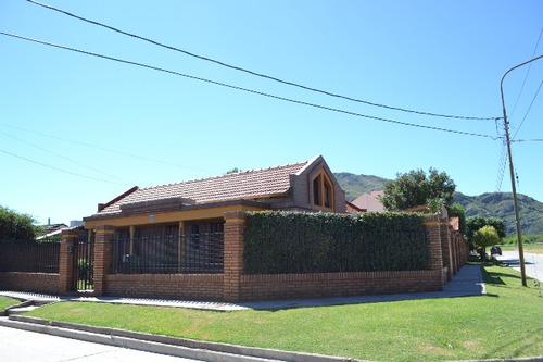 Casa En Venta En Cerros Del Sol