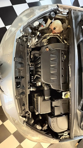 Peugeot 408 2.0 Allure 143cv