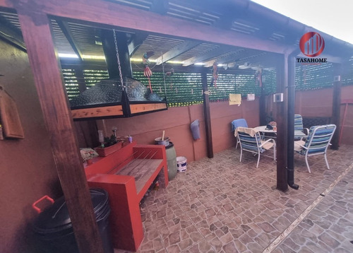 Venta De Casa Con Excelente Ubicacion En Villa Alemana