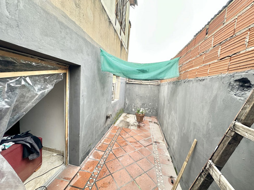 Casa En Venta En Parque Avellaneda