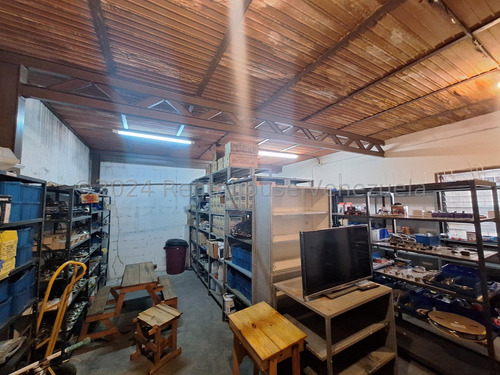 Se Vende Edificio Centro De Maracay Calle Paez Fvina
