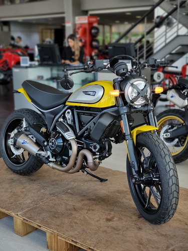 Imagen 2 de 25 de Scrambler Icon 0km Personalizada Con Accesorios Ducati! M