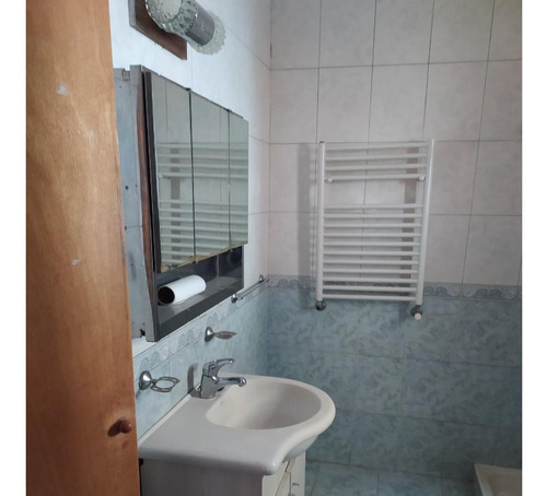Casa En Venta - 3 Dormitorios 2 Baños - Cocheras - 194mts2 - Mar Del Plata