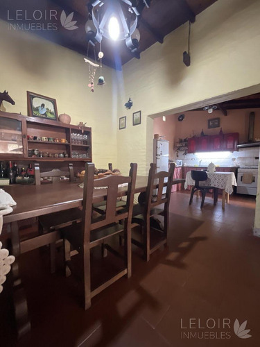 Imagen 7 de 19 de Casa En Venta 3 Amb En Parque Leloir